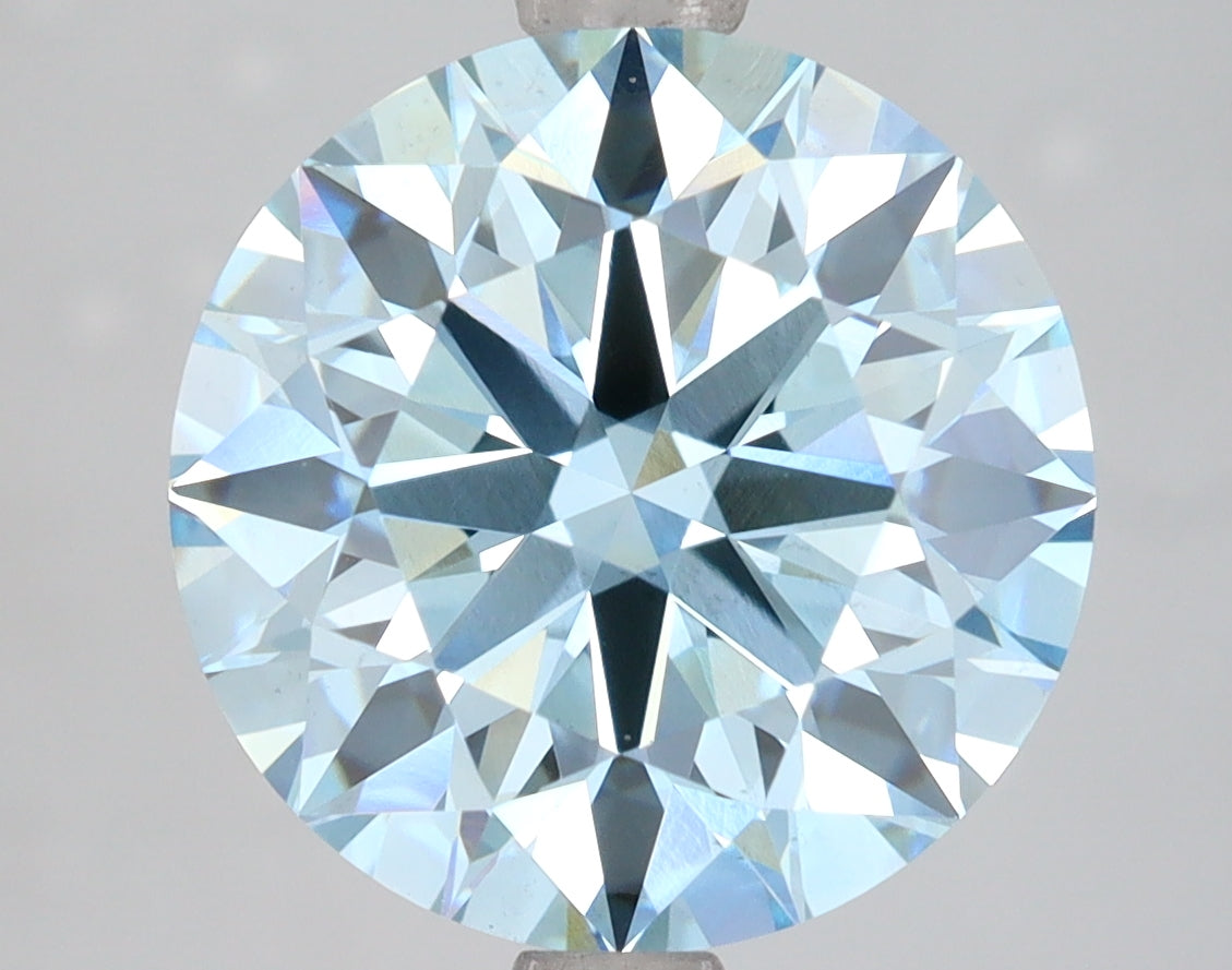 4.57 Carat Round Shaped, Ideal Cut, VS2 Clarity, IGI Certified Lab Grown Diamond