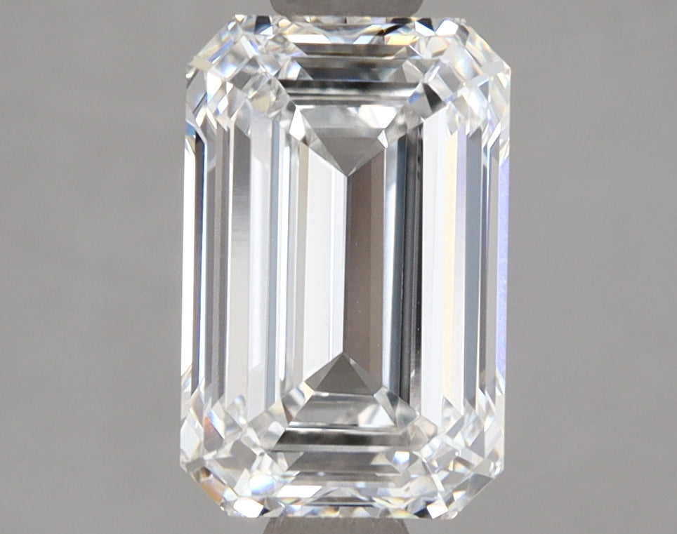 2.56 Carat Emerald Shaped, Ideal Cut, D Color, VVS1 Clarity, IGI Certified Lab Grown Diamond
