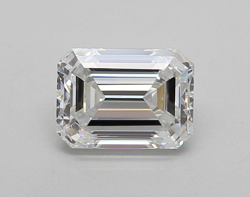 1.47 Carat Emerald Shaped, Very Good Cut, E Color, VS1 Clarity, IGI Certified Lab Grown Diamond