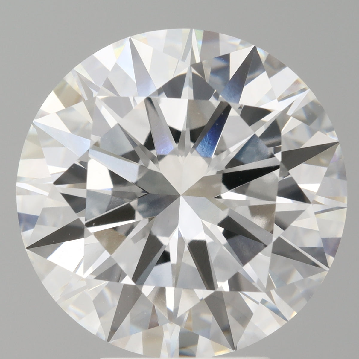 5.53 Carat Round Shaped, Excellent Cut, E Color, VVS2 Clarity, IGI Certified Lab Grown Diamond