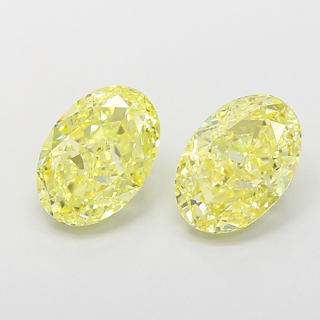 1.13 Carat Radiant Shaped, Excellent Cut, VS1 Clarity, IGI Certified Lab Grown Diamond