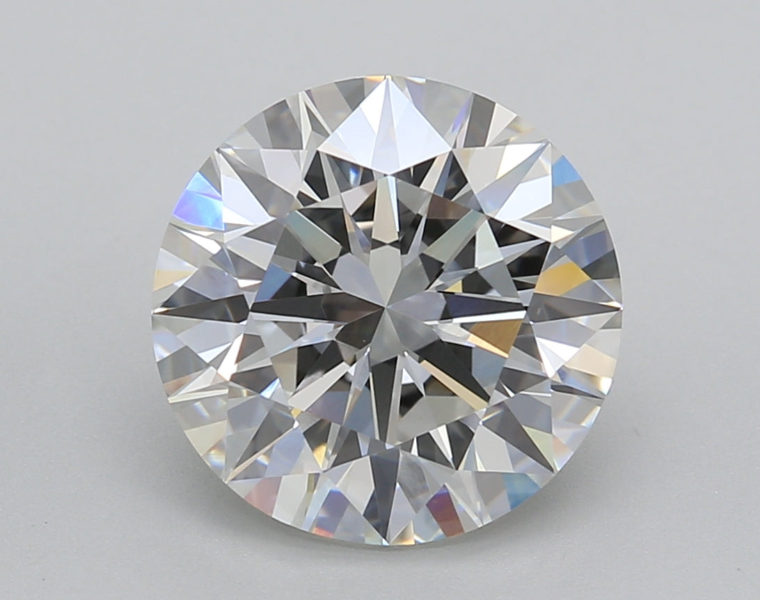 4.52 Carat Round Shaped, Excellent Cut, G Color, VVS2 Clarity, IGI Certified Lab Grown Diamond
