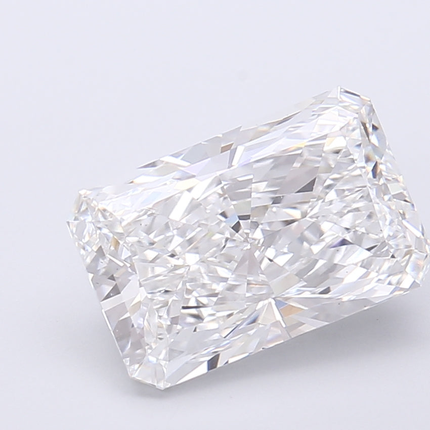 4.13 Carat Radiant Shaped, Very Good Cut, E Color, VS1 Clarity, IGI Certified Lab Grown Diamond