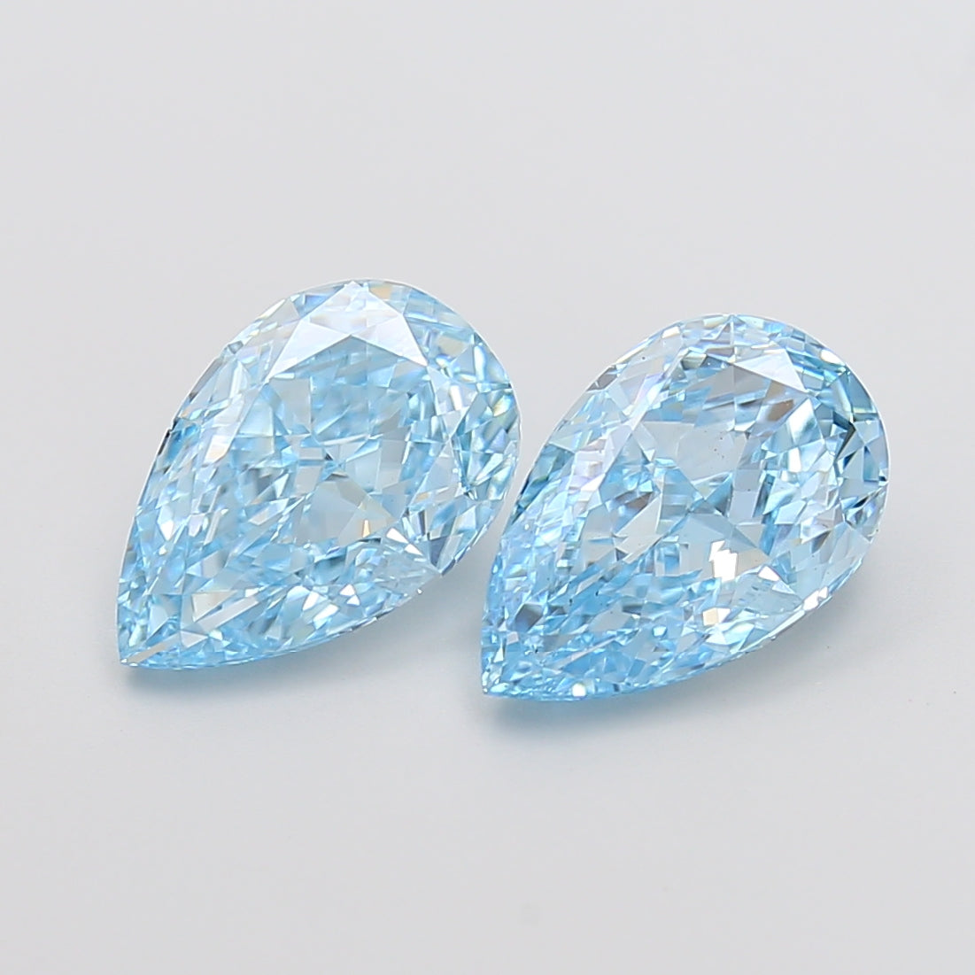 3.07 Carat Pear Shaped, Ideal Cut, VS1 Clarity, IGI Certified Lab Grown Diamond
