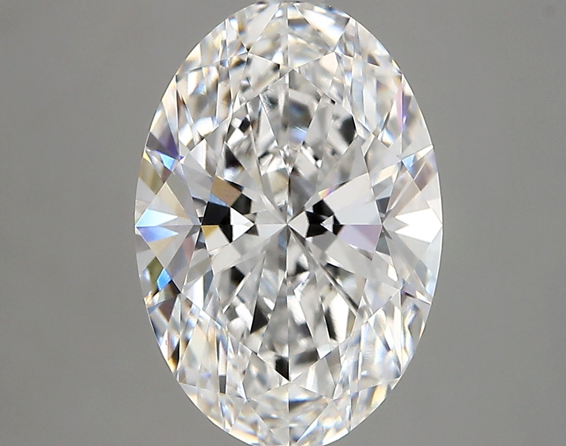 4.07 Carat Oval Shaped, Very Good Cut, E Color, VVS2 Clarity, IGI Certified Lab Grown Diamond