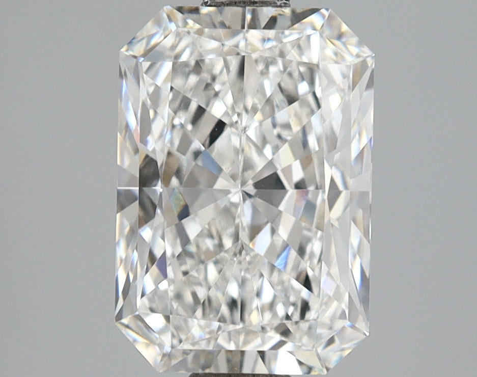 2.55 Carat Radiant Shaped, Ideal Cut, E Color, VVS2 Clarity, IGI Certified Lab Grown Diamond