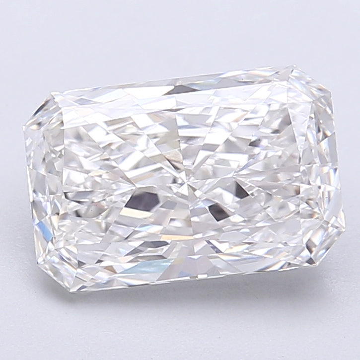 2.92 Carat Radiant Shaped, Very Good Cut, E Color, VS2 Clarity, IGI Certified Lab Grown Diamond
