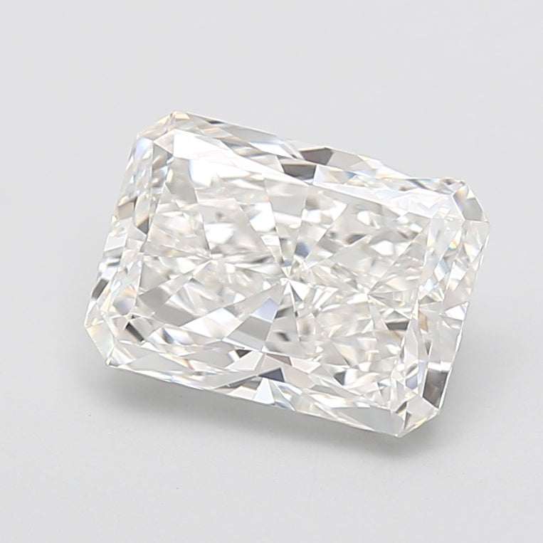 4.00 Carat Radiant Shaped, Very Good Cut, F Color, VVS2 Clarity, IGI Certified Lab Grown Diamond