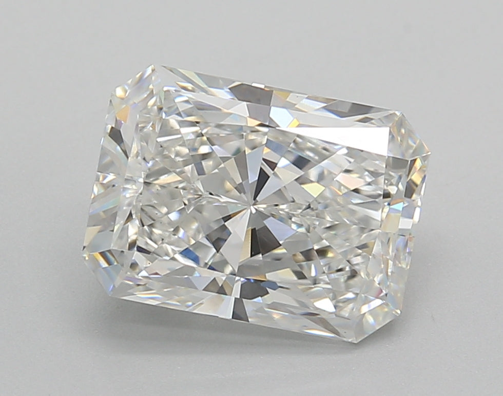 3.00 Carat Radiant Shaped, Very Good Cut, F Color, VVS2 Clarity, IGI Certified Lab Grown Diamond