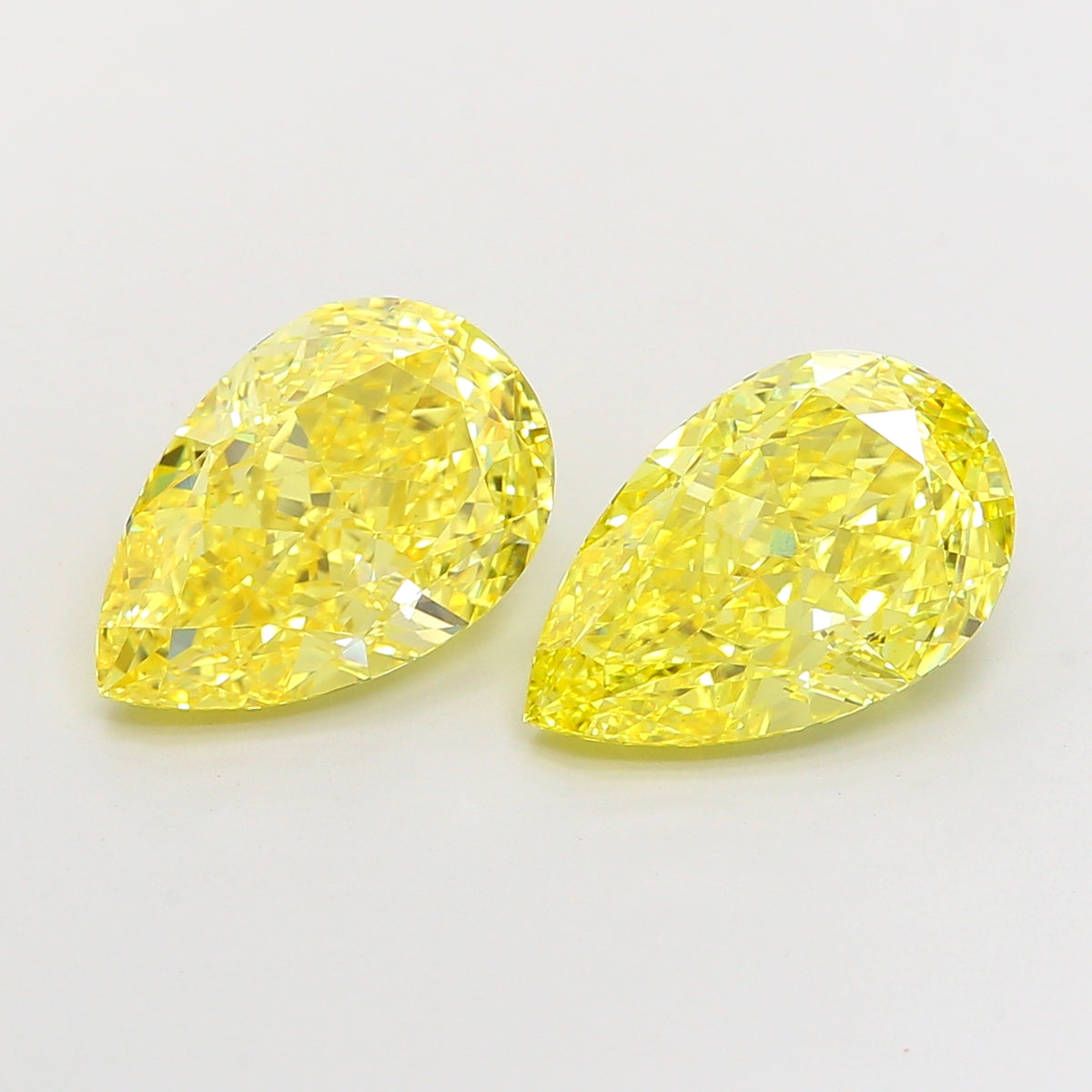 4.04 Carat Pear Shaped, Excellent Cut, VS1 Clarity, IGI Certified Lab Grown Diamond