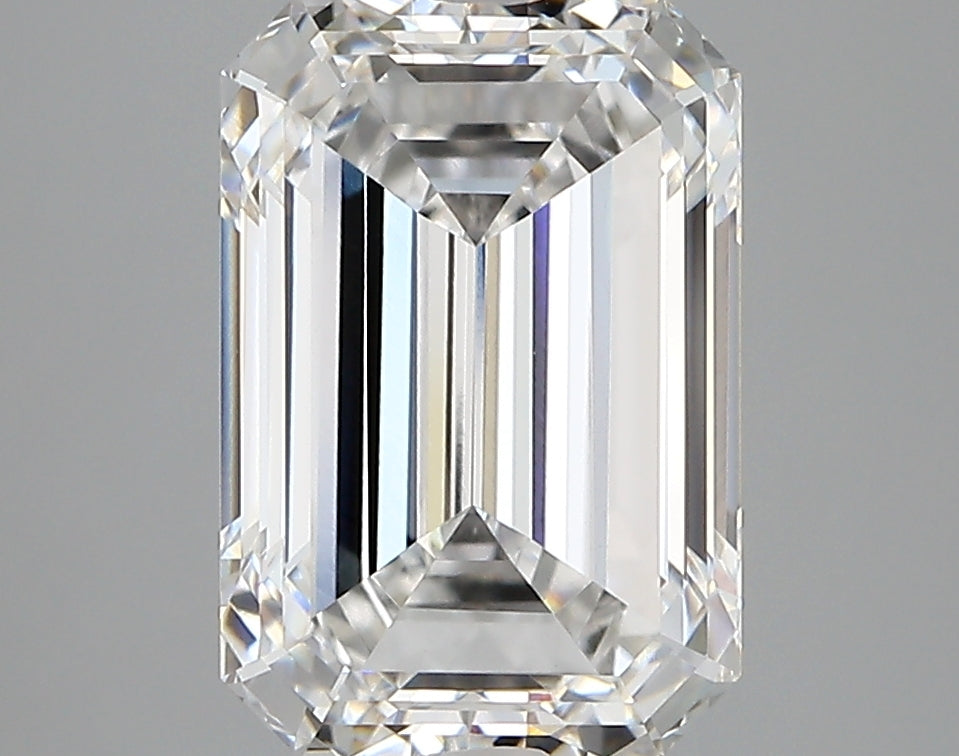 4.03 Carat Emerald Shaped, Very Good Cut, D Color, VVS1 Clarity, IGI Certified Lab Grown Diamond