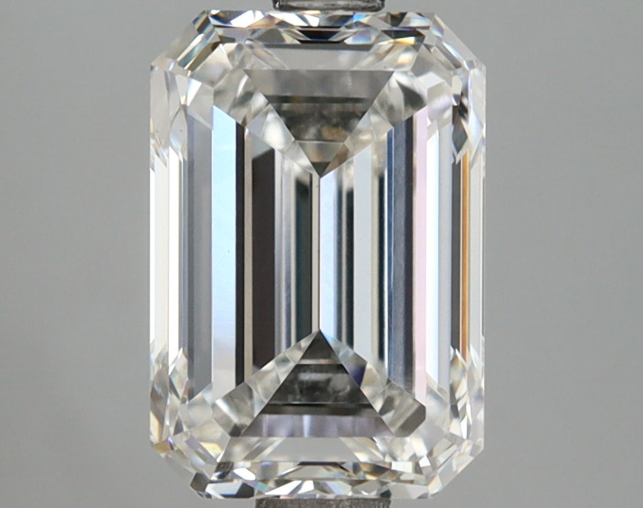 2.83 Carat Emerald Shaped, Ideal Cut, E Color, VVS2 Clarity, IGI Certified Lab Grown Diamond