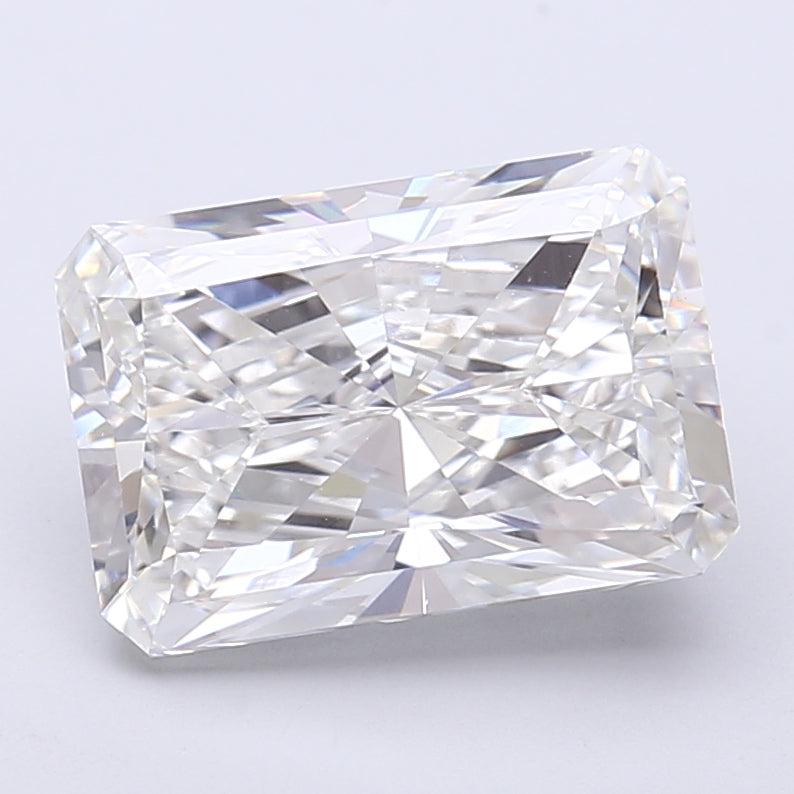 4.27 Carat Radiant Shaped, Very Good Cut, E Color, VVS2 Clarity, IGI Certified Lab Grown Diamond