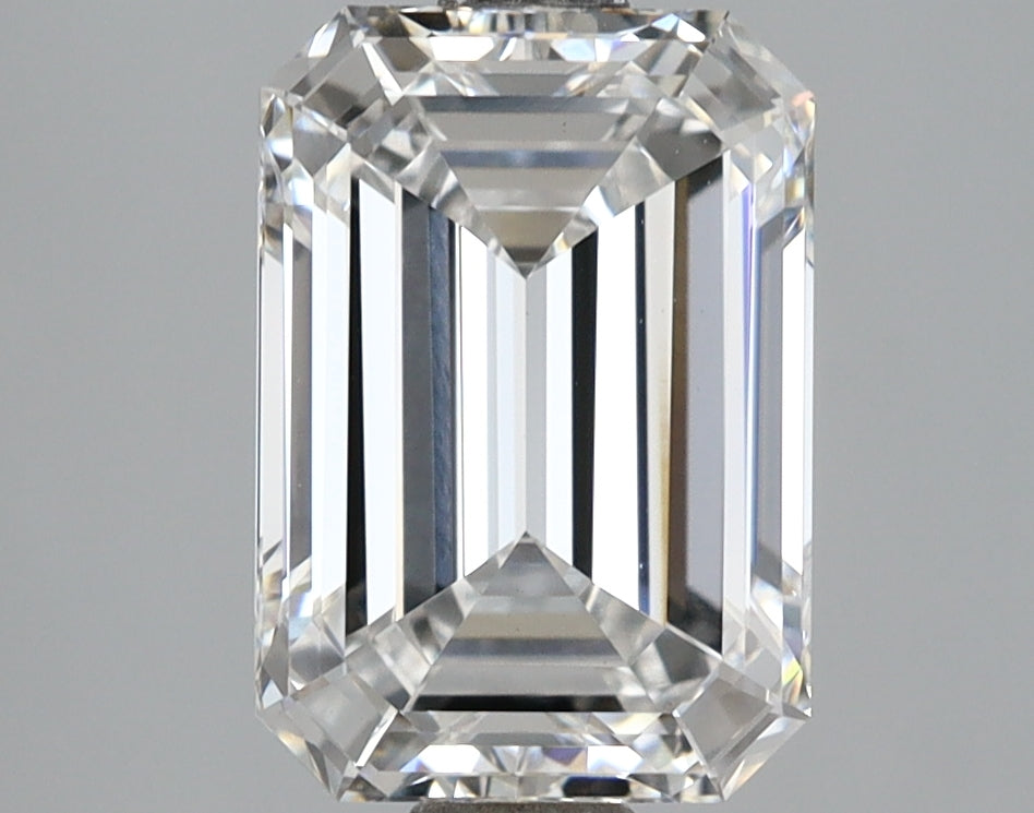 3.00 Carat Emerald Shaped, Ideal Cut, D Color, VS1 Clarity, IGI Certified Lab Grown Diamond