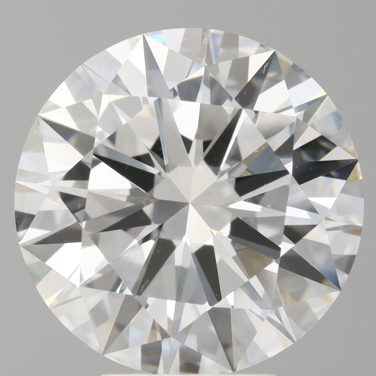 5.60 Carat Round Shaped, Excellent Cut, E Color, VVS2 Clarity, IGI Certified Lab Grown Diamond