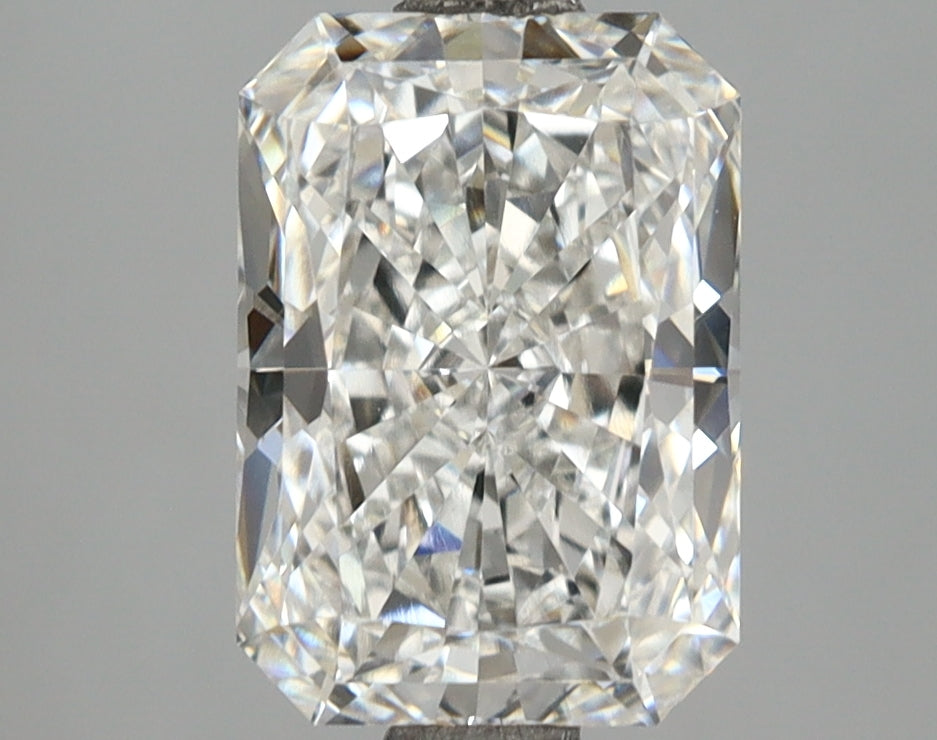 2.59 Carat Radiant Shaped, Ideal Cut, E Color, VVS2 Clarity, IGI Certified Lab Grown Diamond