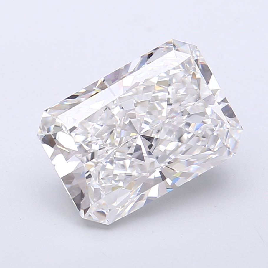 4.03 Carat Radiant Shaped, Very Good Cut, D Color, VVS2 Clarity, IGI Certified Lab Grown Diamond