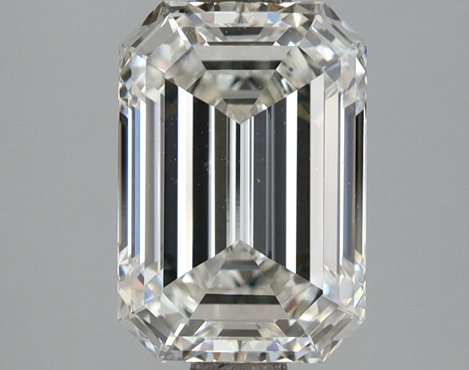2.86 Carat Emerald Shaped, Ideal Cut, F Color, VVS2 Clarity, IGI Certified Lab Grown Diamond