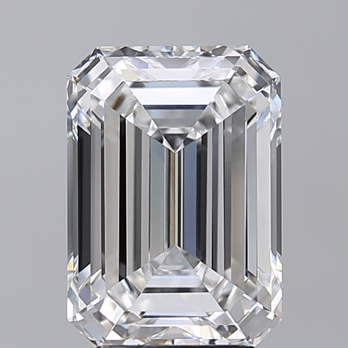 4.02 Carat Emerald Shaped, Very Good Cut, E Color, VVS2 Clarity, IGI Certified Lab Grown Diamond