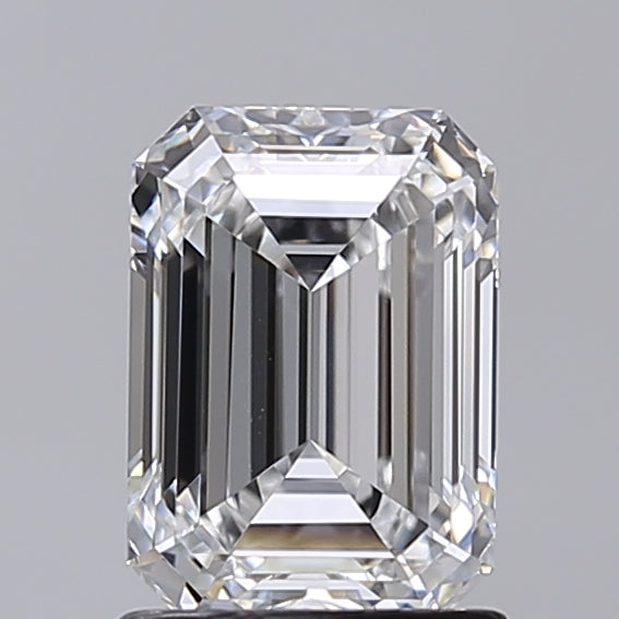 1.50 Carat Emerald Shaped, Very Good Cut, E Color, VVS1 Clarity, IGI Certified Lab Grown Diamond