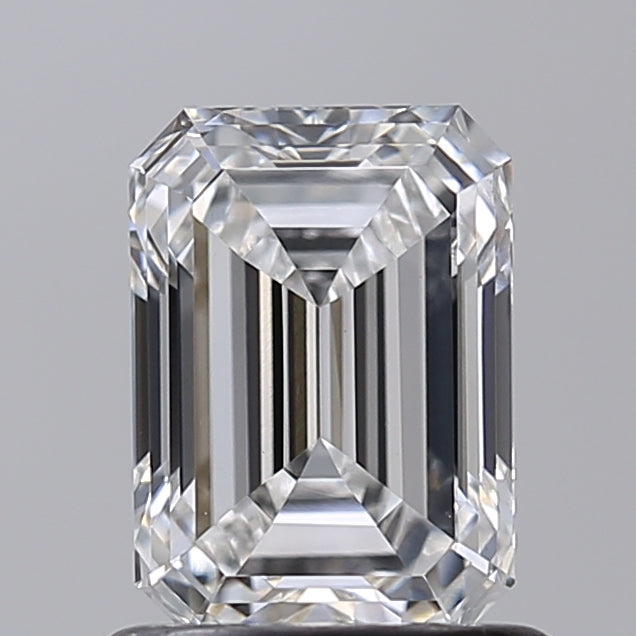 1.02 Carat Emerald Shaped, Excellent Cut, E Color, VVS2 Clarity, IGI Certified Lab Grown Diamond