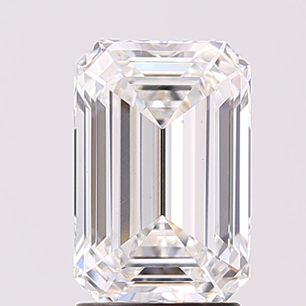2.50 Carat Emerald Shaped, Ideal Cut, D Color, VS1 Clarity, IGI Certified Lab Grown Diamond