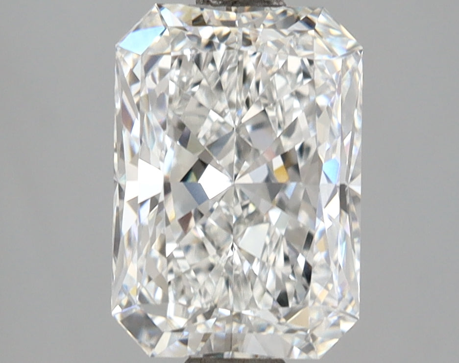 2.61 Carat Radiant Shaped, Ideal Cut, E Color, VVS2 Clarity, IGI Certified Lab Grown Diamond