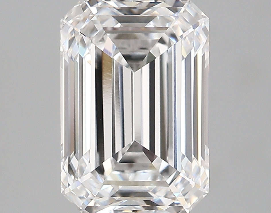 4.01 Carat Emerald Shaped, Very Good Cut, E Color, VVS1 Clarity, IGI Certified Lab Grown Diamond