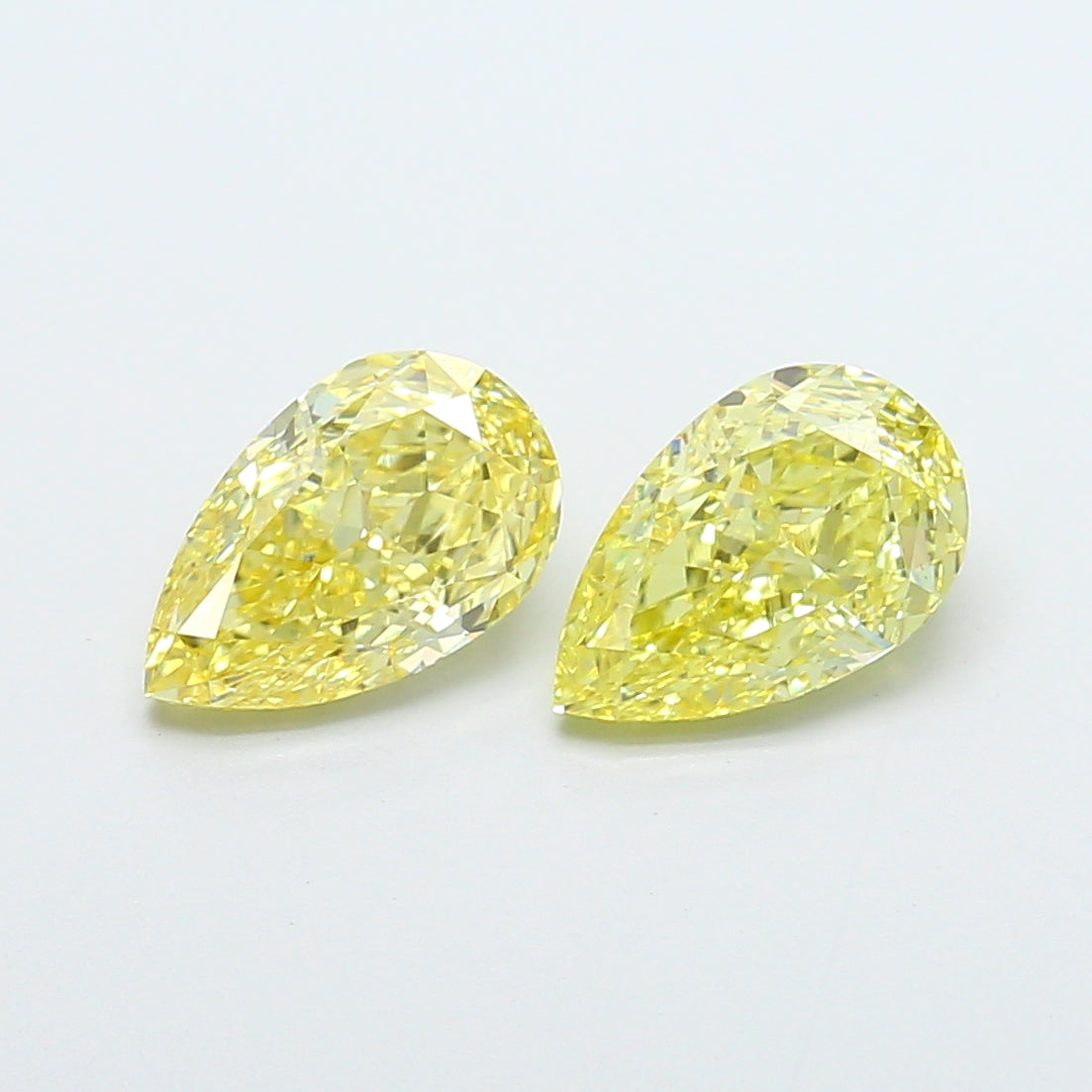 1.54 Carat Pear Shaped, Excellent Cut, VS1 Clarity, IGI Certified Lab Grown Diamond
