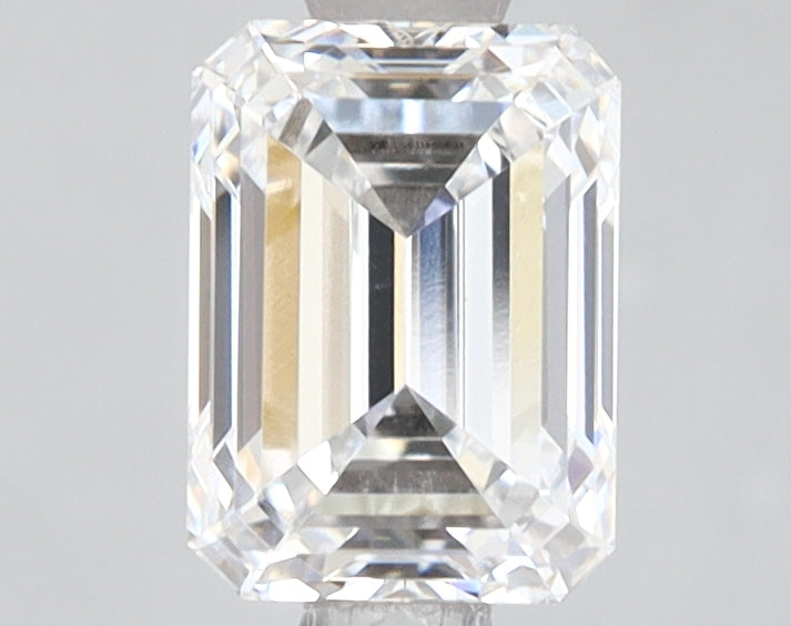 1.45 Carat Emerald Shaped, Ideal Cut, E Color, VVS2 Clarity, IGI Certified Lab Grown Diamond