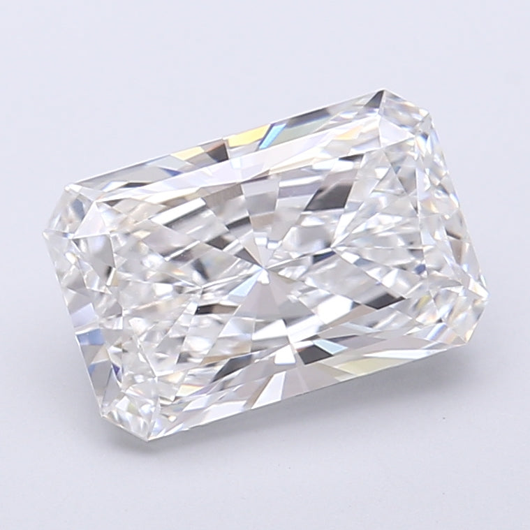 2.64 Carat Radiant Shaped, Very Good Cut, D Color, VVS2 Clarity, IGI Certified Lab Grown Diamond