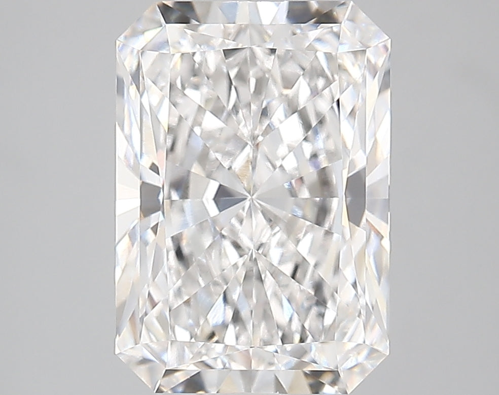 4.19 Carat Radiant Shaped, Very Good Cut, D Color, VVS1 Clarity, IGI Certified Lab Grown Diamond