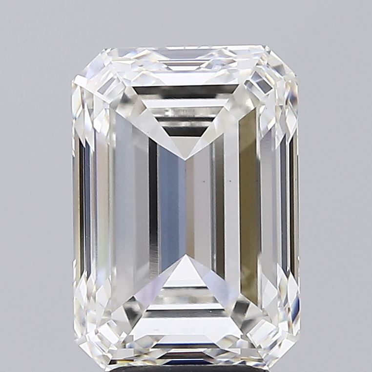 4.94 Carat Emerald Shaped, Ideal Cut, G Color, VVS1 Clarity, IGI Certified Lab Grown Diamond