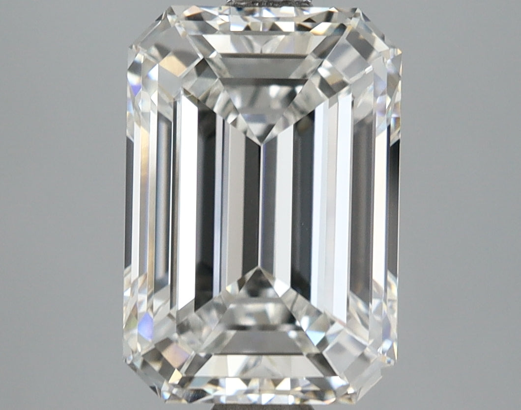 3.05 Carat Emerald Shaped, Ideal Cut, E Color, VVS2 Clarity, IGI Certified Lab Grown Diamond