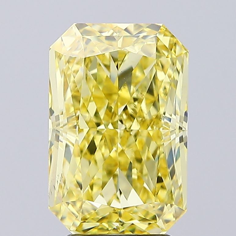 4.50 Carat Radiant Shaped, Very Good Cut, VS2 Clarity, IGI Certified Lab Grown Diamond
