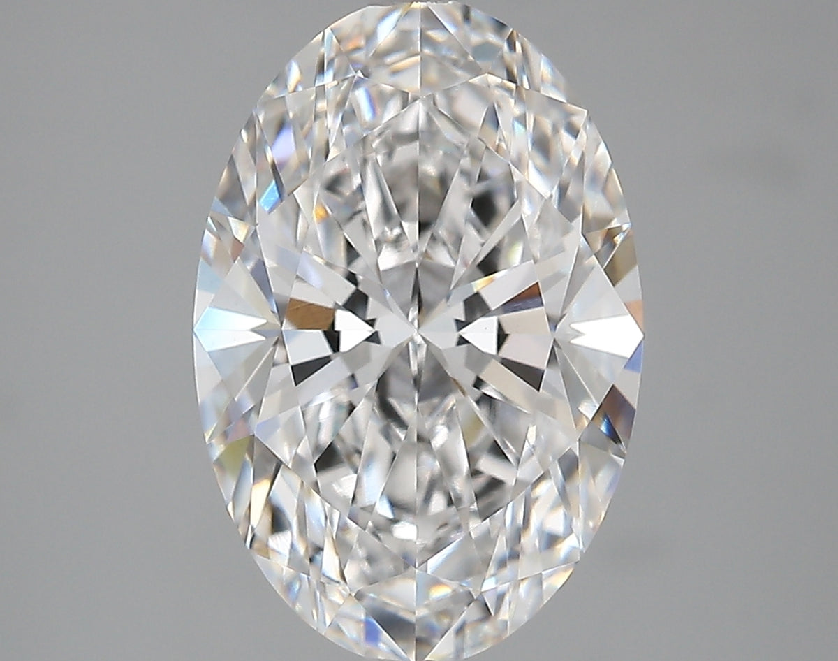 4.38 Carat Oval Shaped, Very Good Cut, E Color, VVS2 Clarity, IGI Certified Lab Grown Diamond