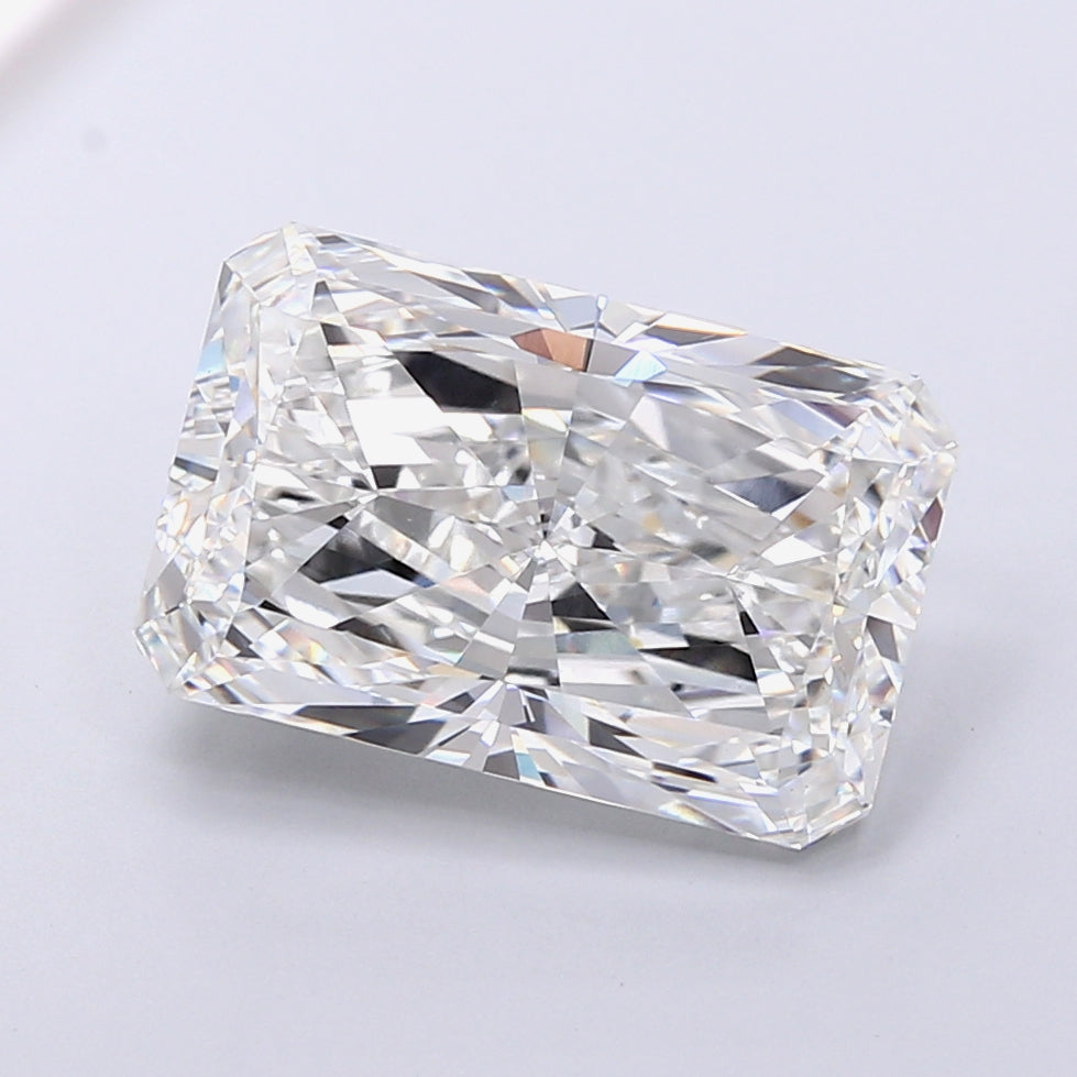 9.00 Carat Radiant Shaped, Very Good Cut, F Color, VS1 Clarity, IGI Certified Lab Grown Diamond