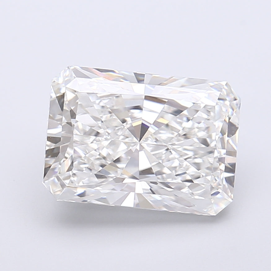 4.05 Carat Radiant Shaped, Very Good Cut, E Color, VVS2 Clarity, IGI Certified Lab Grown Diamond