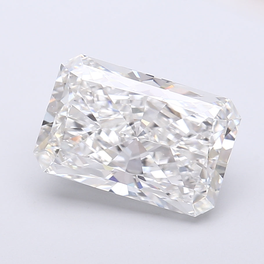 4.01 Carat Radiant Shaped, Very Good Cut, F Color, VS1 Clarity, IGI Certified Lab Grown Diamond