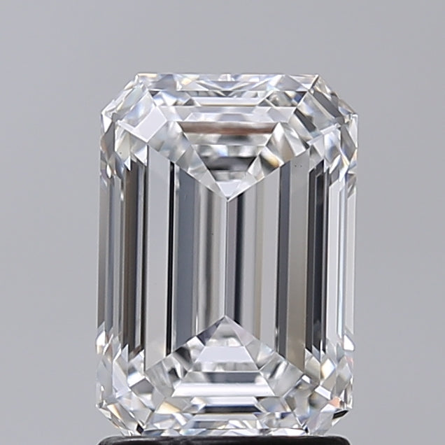 2.02 Carat Emerald Shaped, Very Good Cut, D Color, VVS2 Clarity, IGI Certified Lab Grown Diamond
