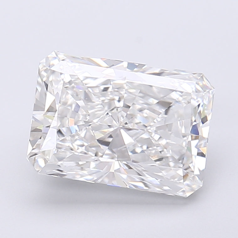 3.07 Carat Radiant Shaped, Very Good Cut, E Color, VVS2 Clarity, IGI Certified Lab Grown Diamond