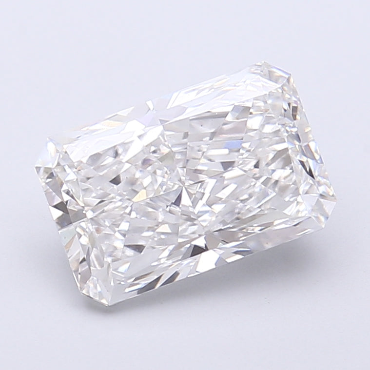 2.67 Carat Radiant Shaped, Very Good Cut, E Color, VS1 Clarity, IGI Certified Lab Grown Diamond