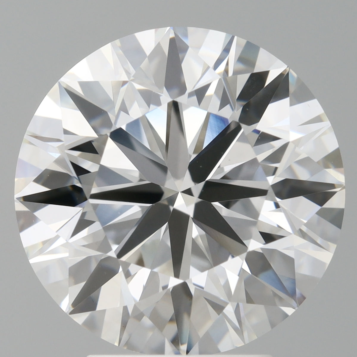 4.51 Carat Round Shaped, Excellent Cut, E Color, VVS2 Clarity, IGI Certified Lab Grown Diamond