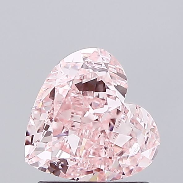 1.50 Carat Heart Shaped, Very Good Cut, VVS2 Clarity, IGI Certified Lab Grown Diamond