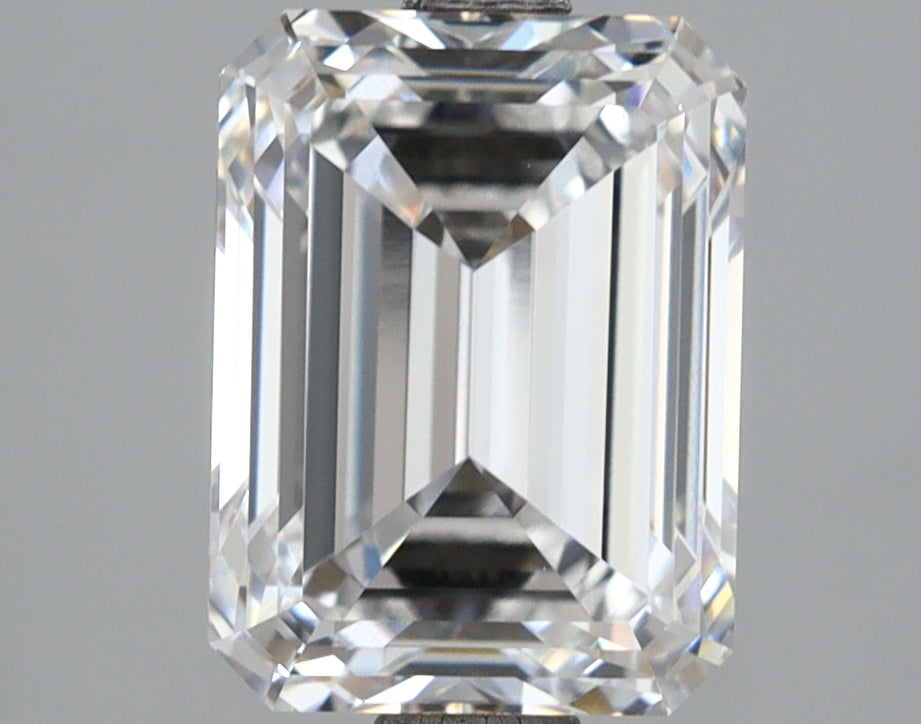 3.53 Carat Emerald Shaped, Ideal Cut, D Color, VVS1 Clarity, IGI Certified Lab Grown Diamond