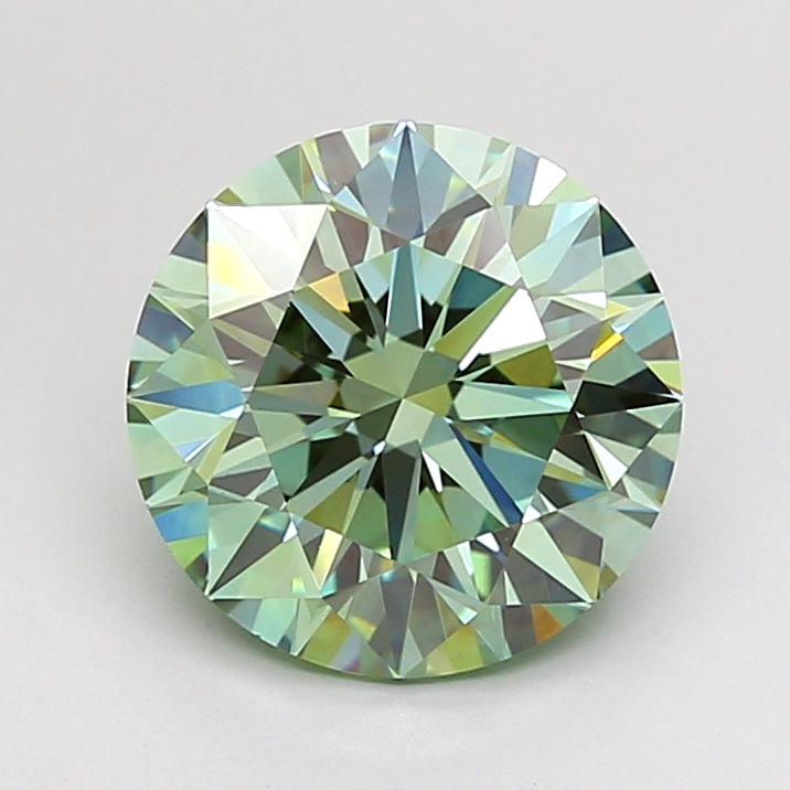 3.03 Carat Round Shaped, Ideal Cut, VS1 Clarity, IGI Certified Lab Grown Diamond