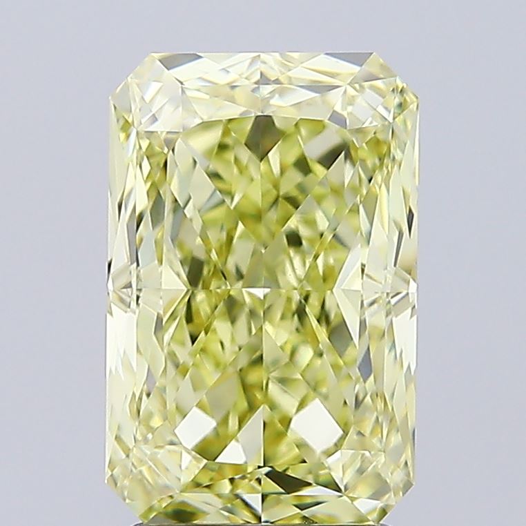 3.05 Carat Radiant Shaped, Very Good Cut, VVS2 Clarity, IGI Certified Lab Grown Diamond