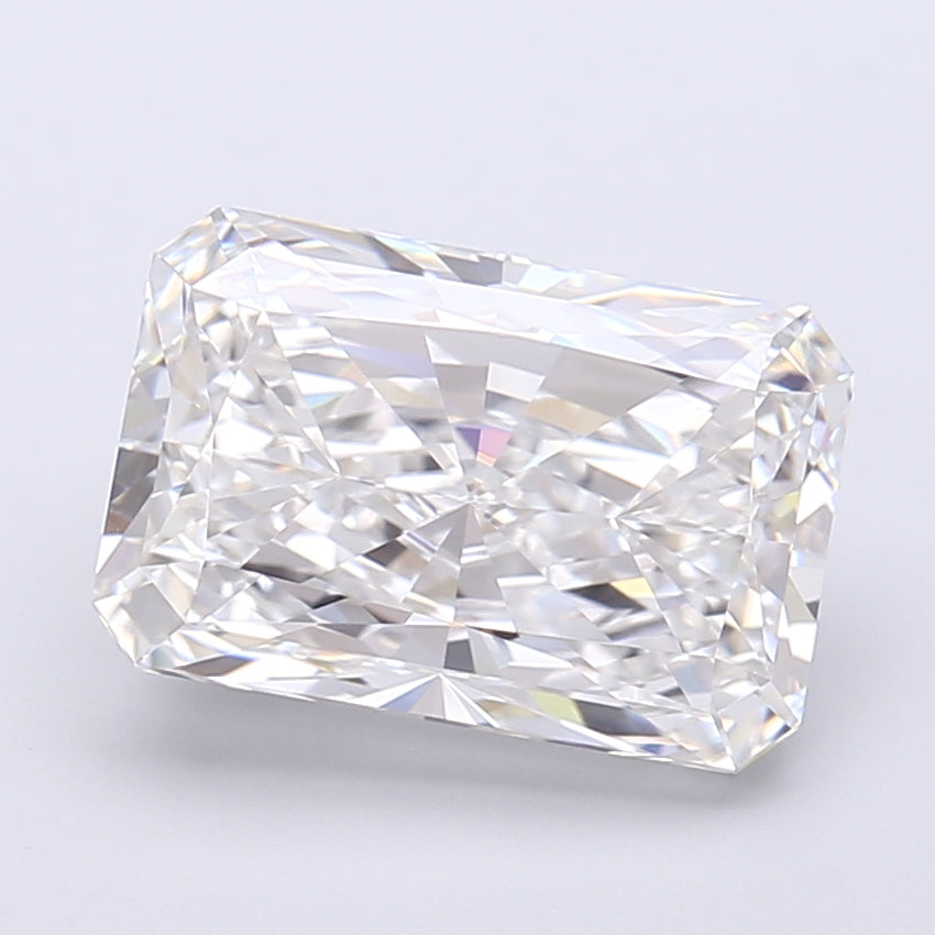 4.32 Carat Radiant Shaped, Very Good Cut, E Color, VVS2 Clarity, IGI Certified Lab Grown Diamond