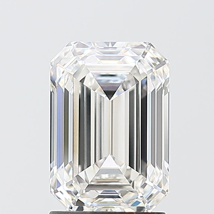 2.09 Carat Emerald Shaped, Ideal Cut, F Color, VVS2 Clarity, IGI Certified Lab Grown Diamond