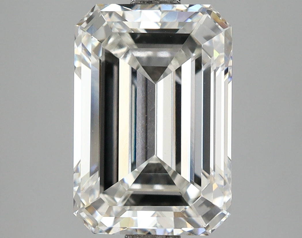 4.11 Carat Emerald Shaped, Ideal Cut, F Color, VVS2 Clarity, IGI Certified Lab Grown Diamond